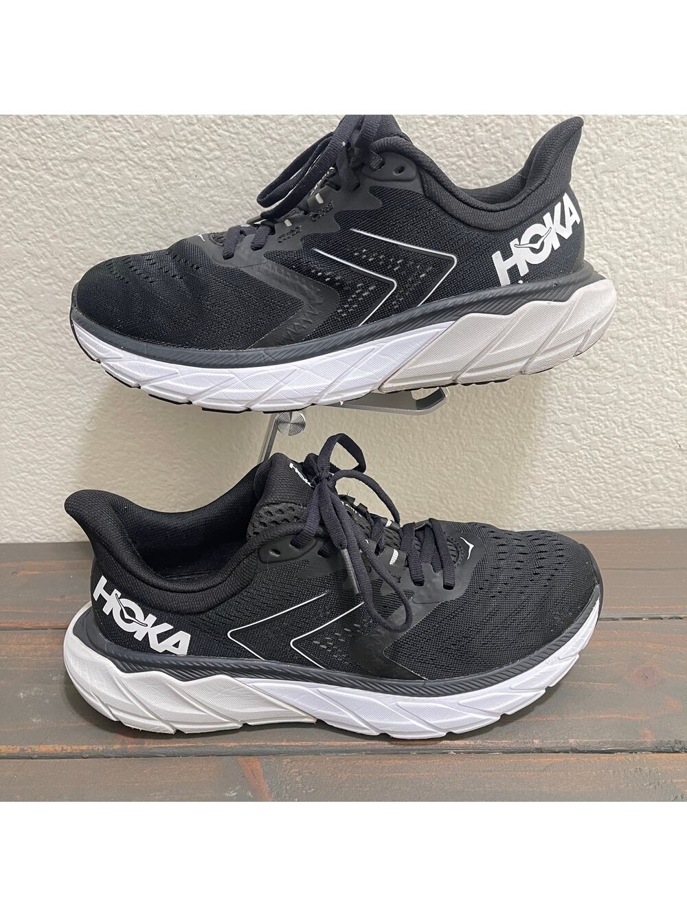 Size 7.5B Hoka One One Arahi 5 Women’s Running Stability Comfort Shoes Sneakers